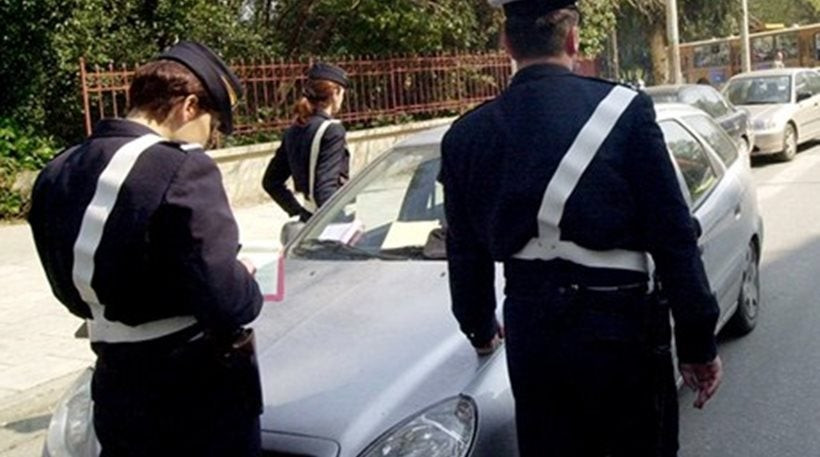 Ο νέος ΚΟΚ κάνει παράβαση και την… μούτζα – Τέλος η έκπτωση 50% για πληρωμή κλήσης εντός 10 ημέρου